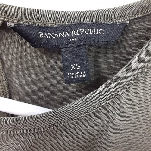 Banana Republic Woman's Tom Size XS Pullover, Green Sleeveless Criss Cross Back - Picture 5 of 7